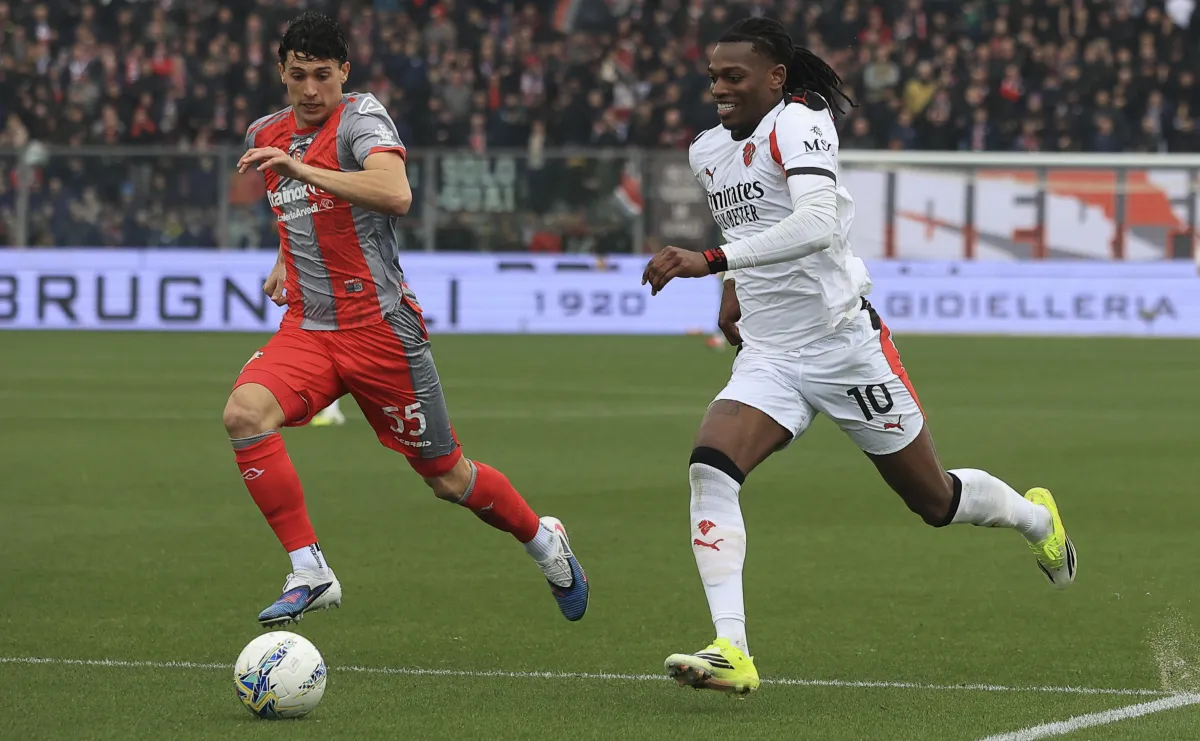 Si accelera per il rinnovo di Leao: il piano del Milan e le cifre sul piatto