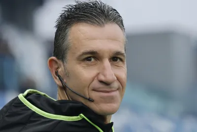 Derby Milan–Inter affidato a Daniele Doveri: guardano i precedenti, a chi porta più fortuna?