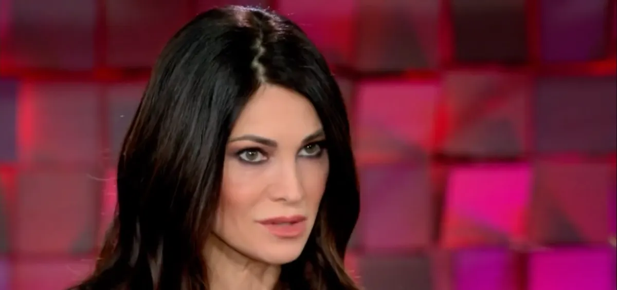 Quante volte si è sposata Manuela Arcuri? Tutto sull' ex marito dell'attrice