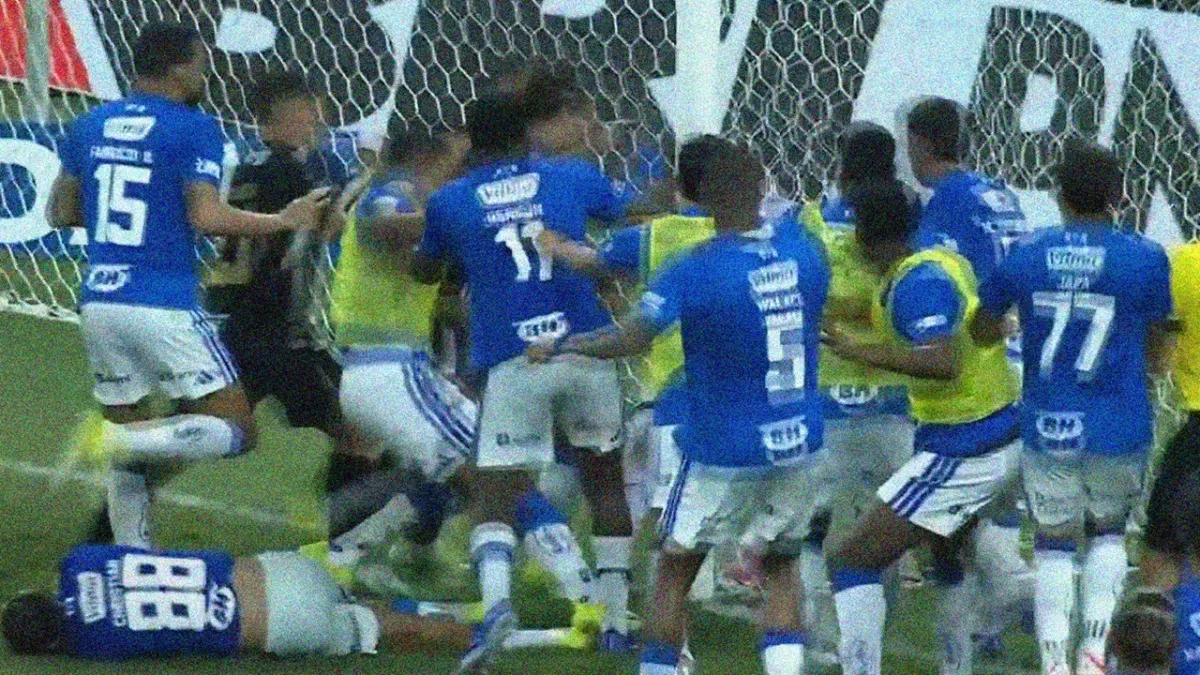 Shock Cruzeiro-Atlético Mineiro: cosa è successo e perché ci sono state 23 espulsioni