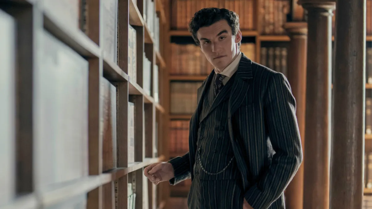 Donal Finn, origini e fidanzata: chi è Moriarty di “Young Sherlock” fuori dal set