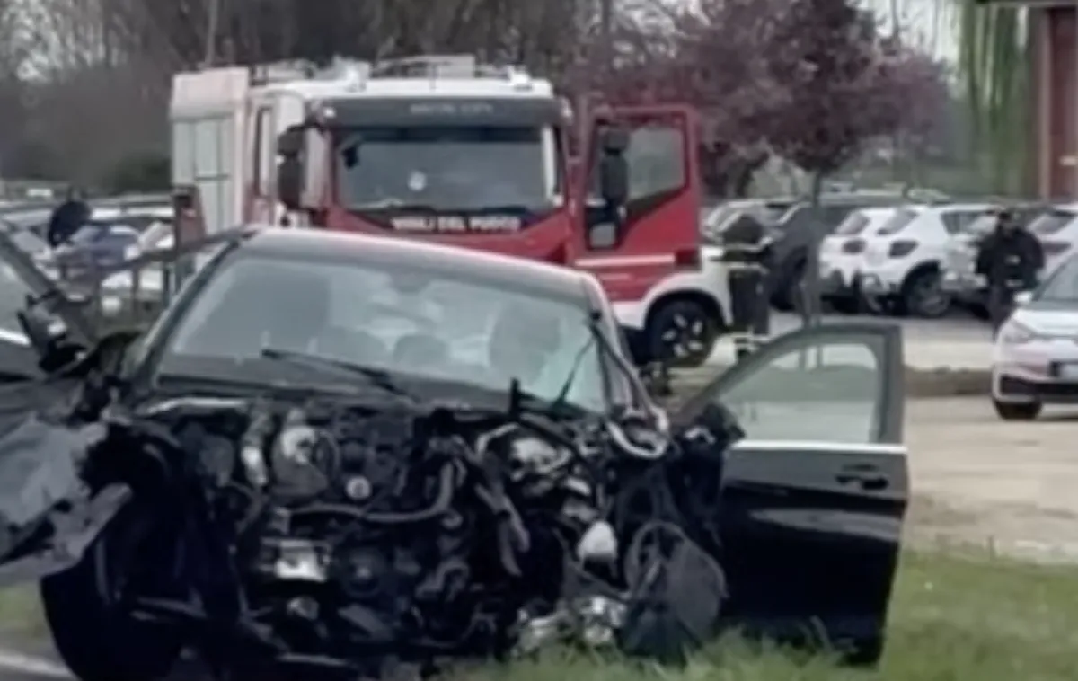 Dramma a Bergamo, maxi incidente a Caravaggio: due morti, tra i feriti anche due bambine