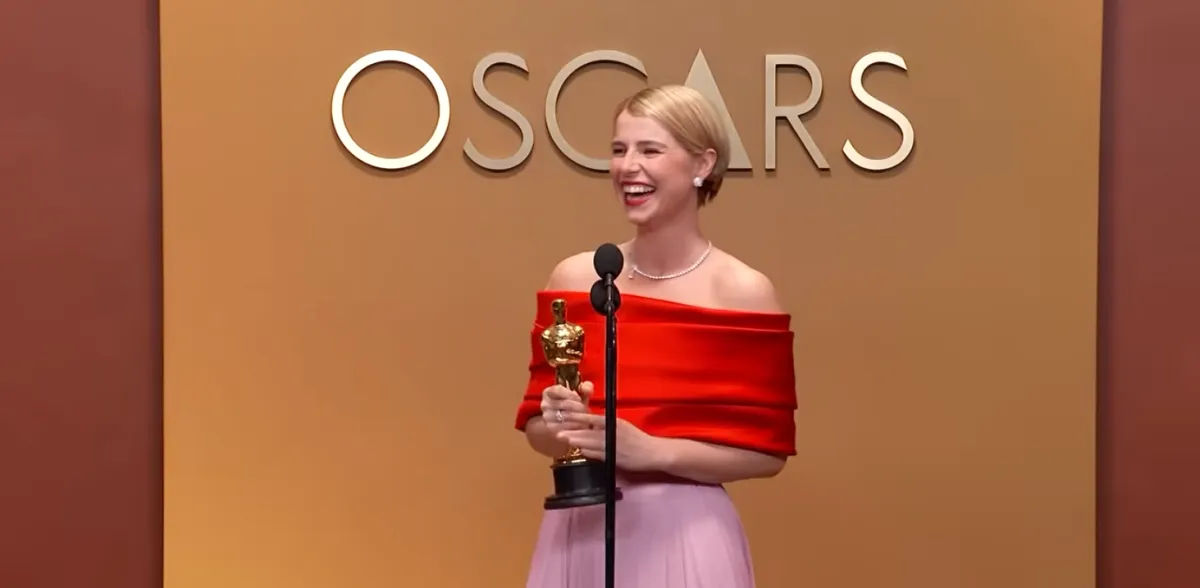 Jessie Buckley fa la storia agli Oscar: con il trionfo per Hamnet segna un nuovo record