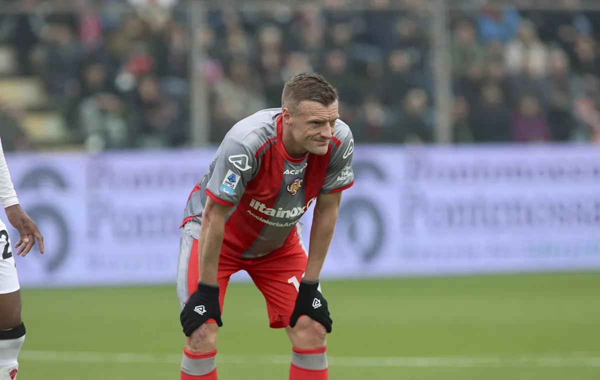 Vardy out con la Fiorentina: quando torna l'attaccante della Cremonese? 
