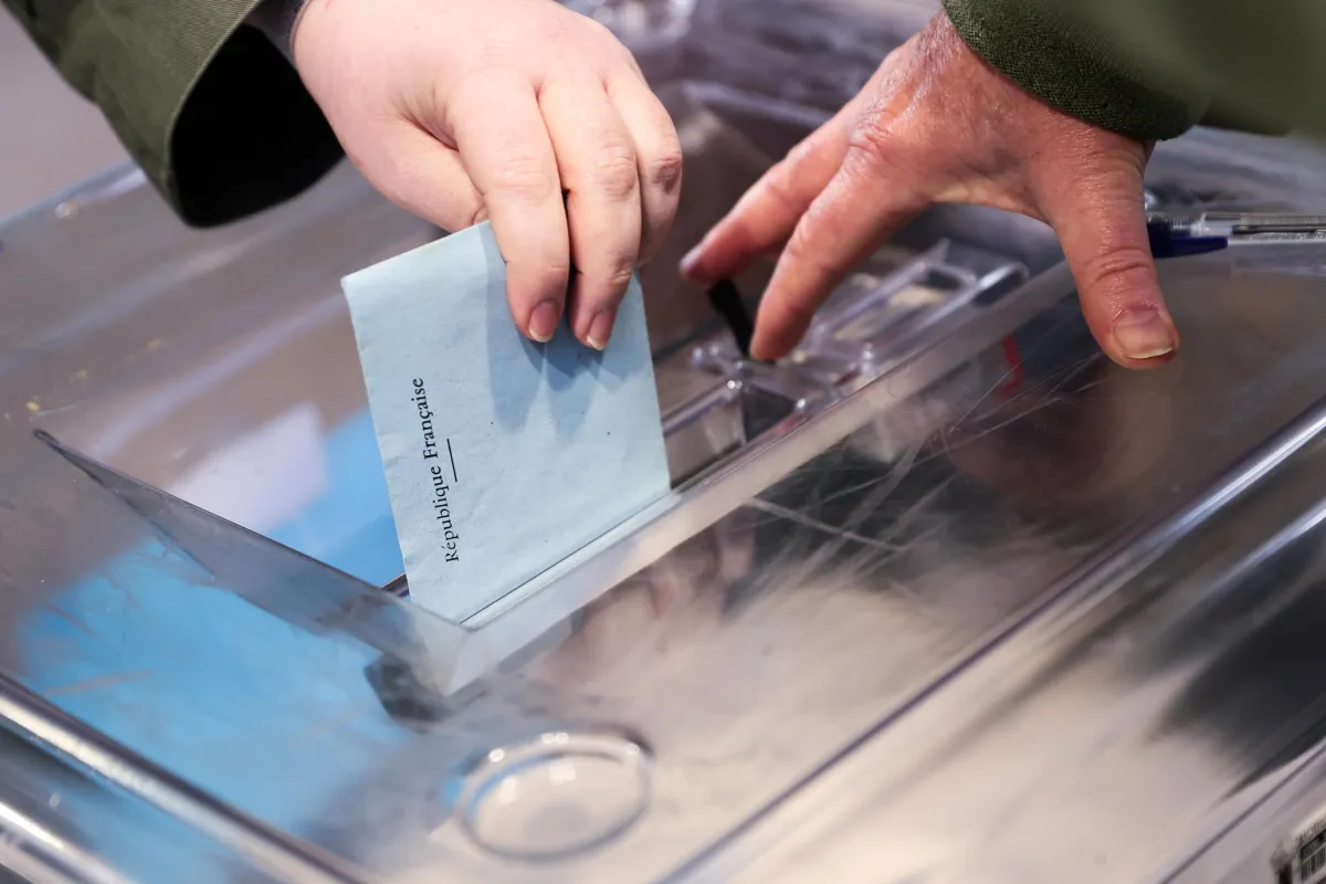 Elezioni comunali Francia 2026: il test politico che anticipa le presidenziali del 2027