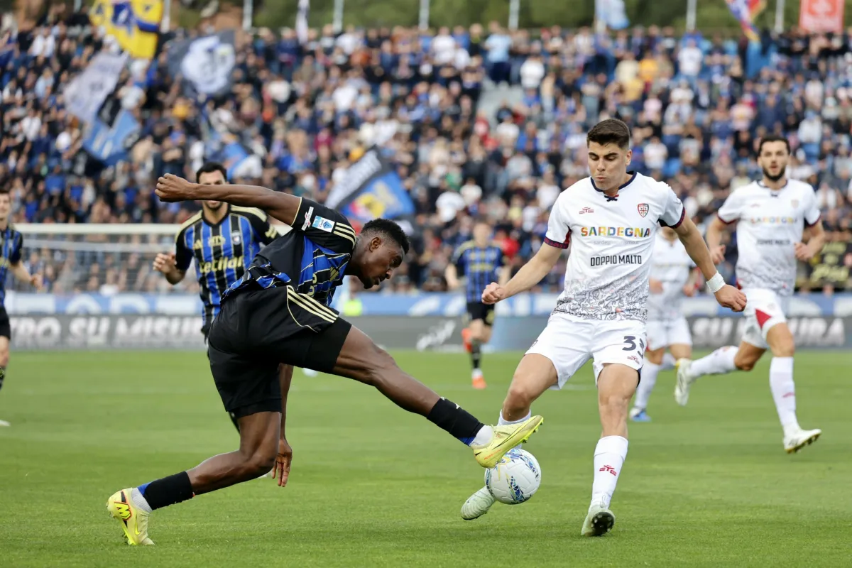 Espulsione Durosinmi: quante giornate salta l'attaccante del Pisa?