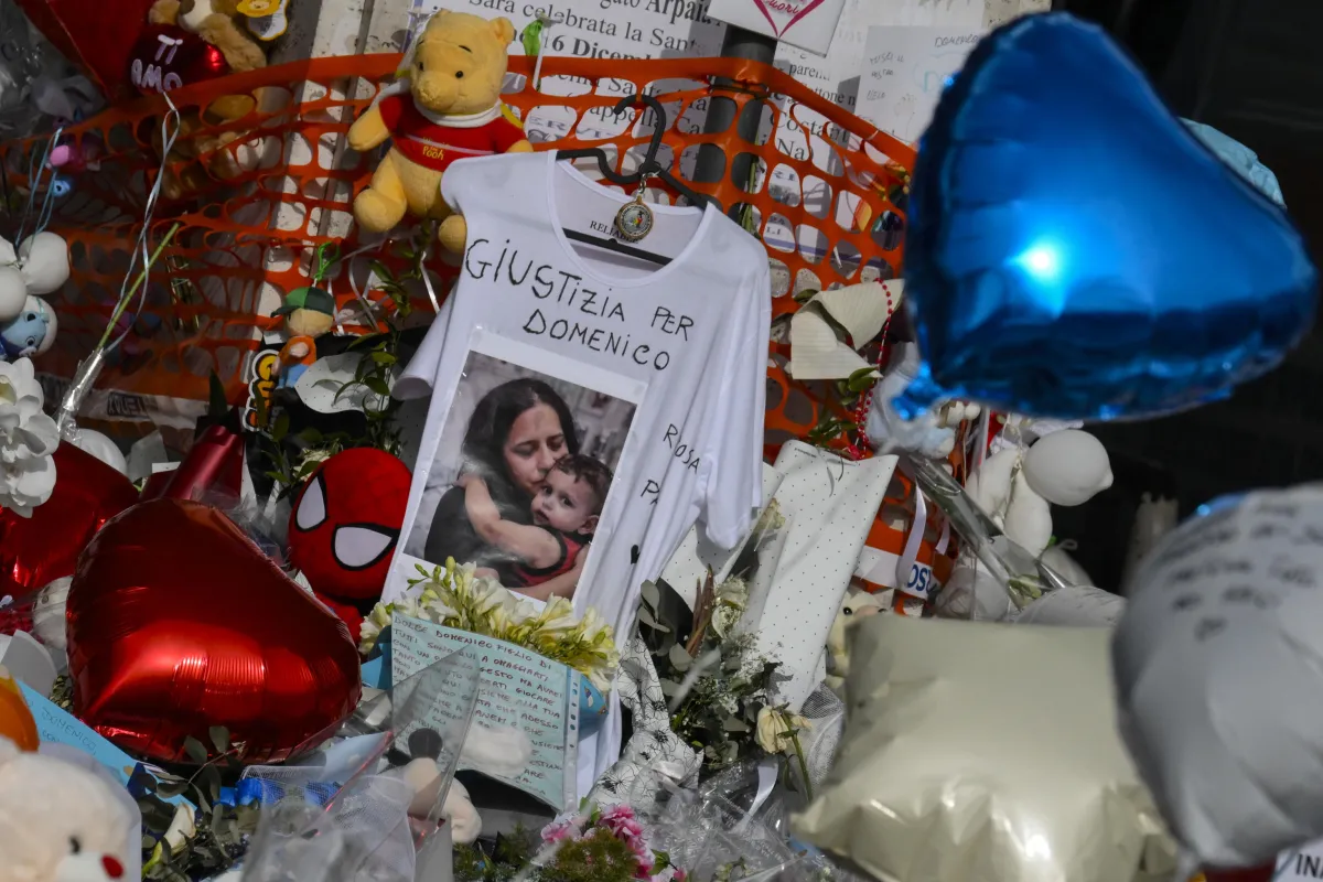 Napoli, bimbo morto dopo il trapianto: due medici indagati anche per falso nella cartella clinica 