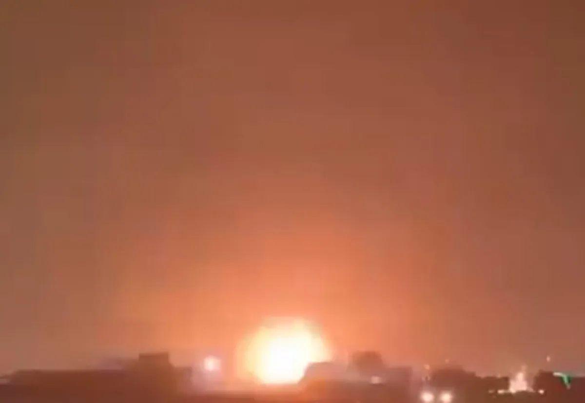 Italia a rischio black out? "Fuoco" sugli impianti di gas nel Golfo Persico. Crosetto: "Errore drammatico" 