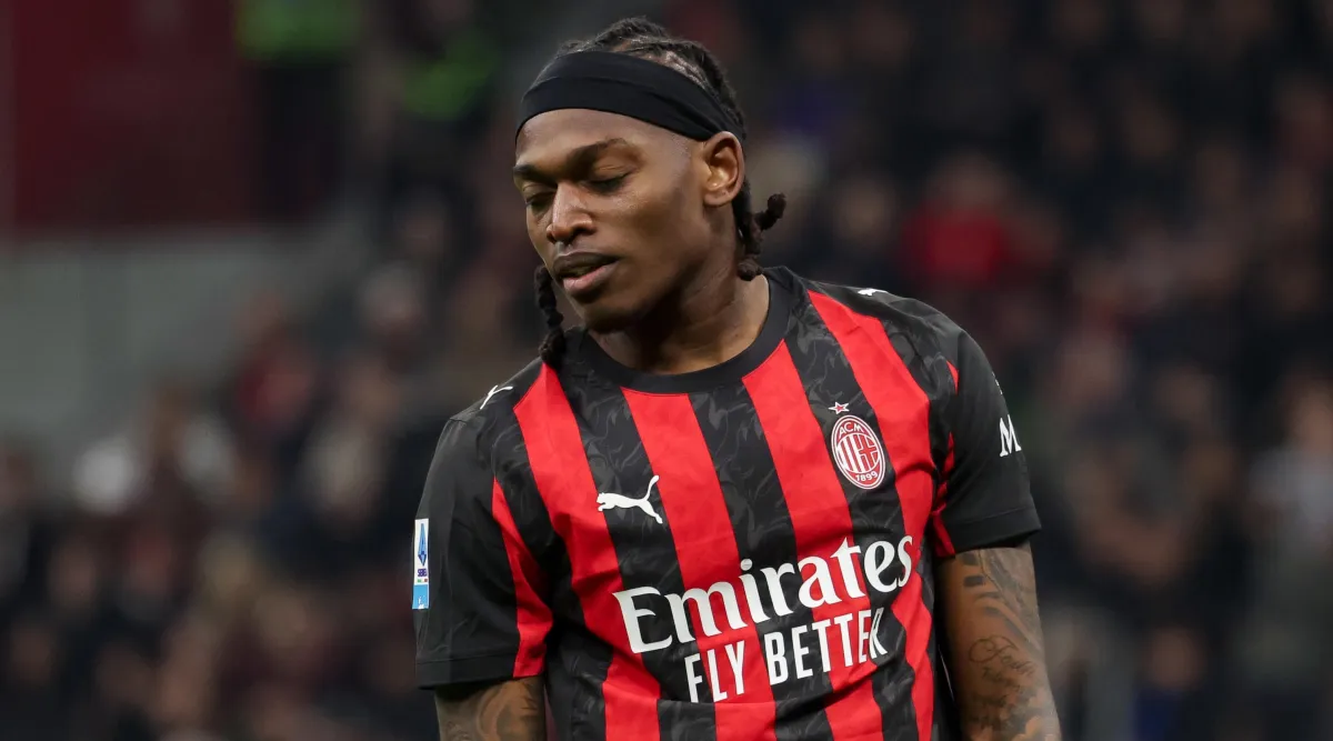 Quando torna Leao? L'attaccante rossonero ko alla vigilia di Milan-Torino