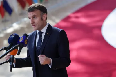 Crisi nello Stretto di Hormuz, Macron spinge per una soluzione ONU per sbloccare la rotta energetica