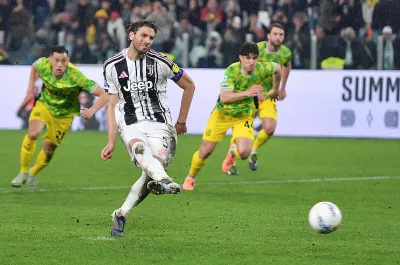 Locatelli, rigore sbagliato contro il Sassuolo e record in Serie A infranto: quanti penalty ha tirato e segnato?