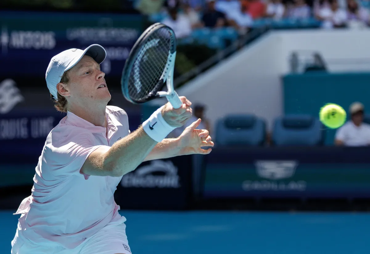 Sinner può tornare numero 1 nella classifica ATP dopo l’eliminazione di Alcaraz a Miami?