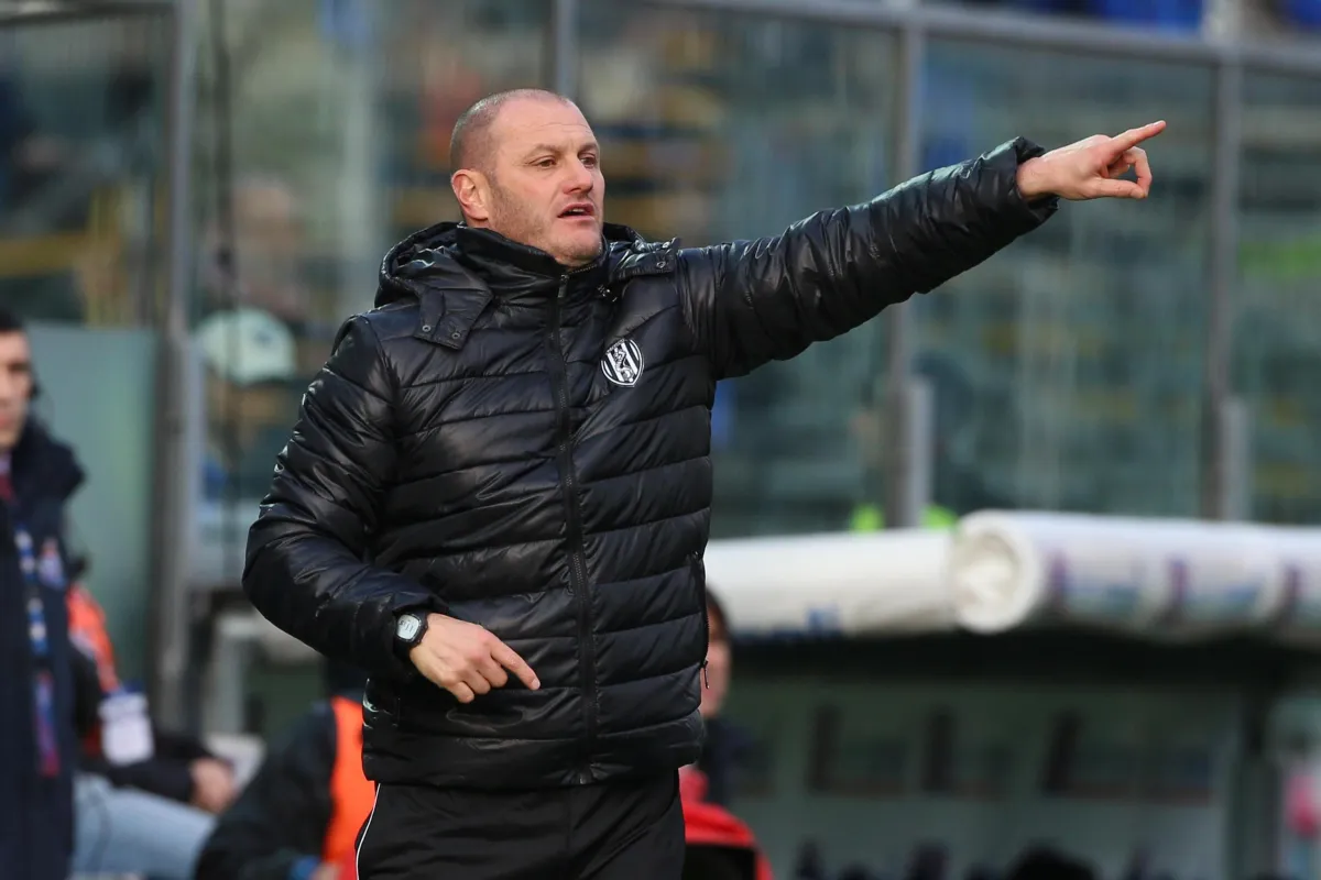 Serie B 2025/26, anche la Reggiana non fa eccezioni: caccia Rubinacci e mette Bisoli 