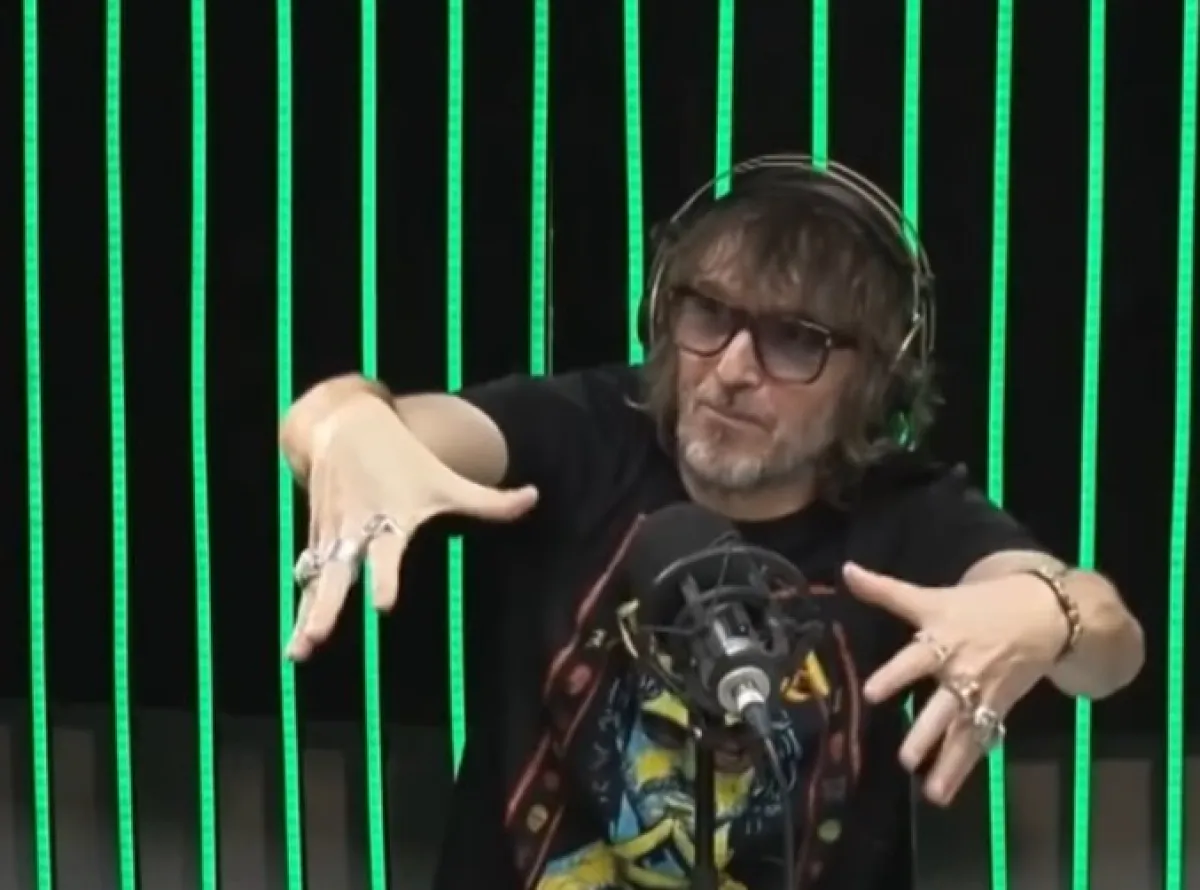 Referendum, lo sfogo di Cruciani contro la "Bella Ciao" dei magistrati e il "voto femminista": "Non potevo dirlo per la par condicio..."