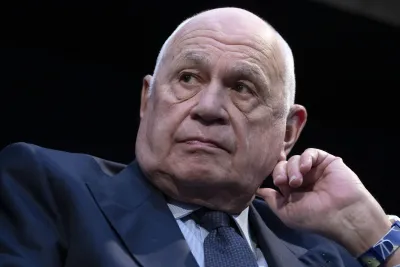 Abuso d'ufficio, il Parlamento europeo sconfessa Nordio: il reato è "grave" e va reintrodotto