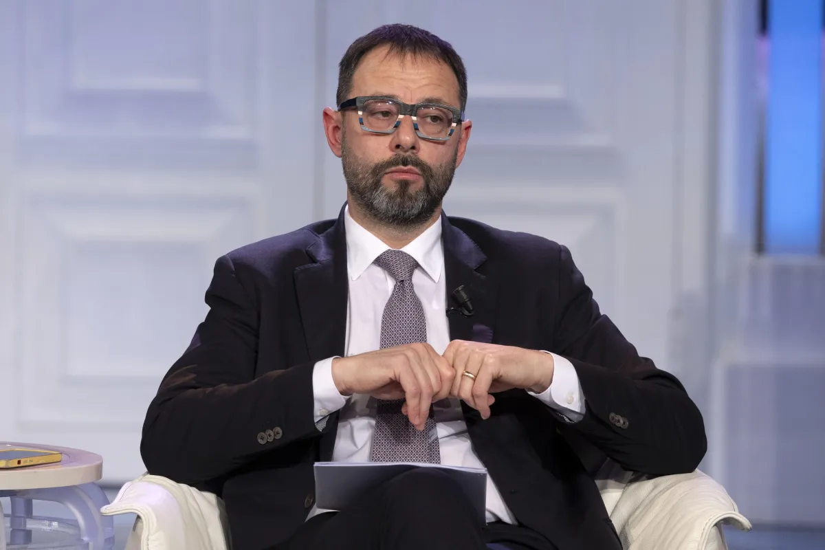 Pronti, via e dopo il referendum il centrosinistra già litiga sugli aiuti all'Ucraina: cosa è successo