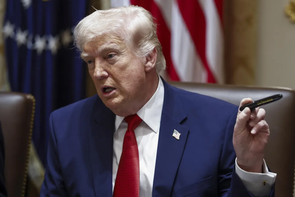 USA-Iran, nuovo rinvio degli attacchi di Trump: la crisi in Medio Oriente tra diplomazia e pressione militare in corso