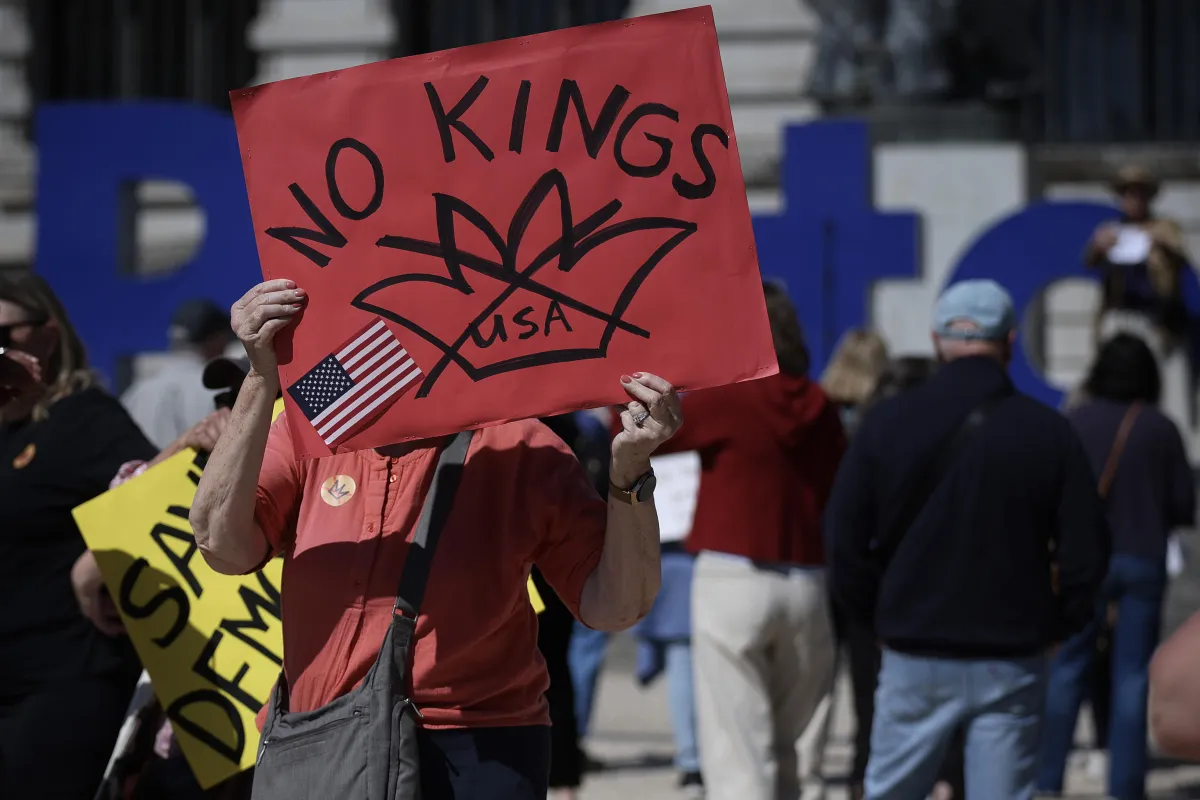 No Kings, in milioni in piazza negli USA: terza protesta nazionale contro Trump