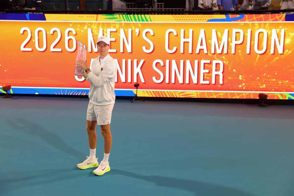 Sinner vince il Miami Open 2026: a quanti punti è da Alcaraz nel ranking ATP?