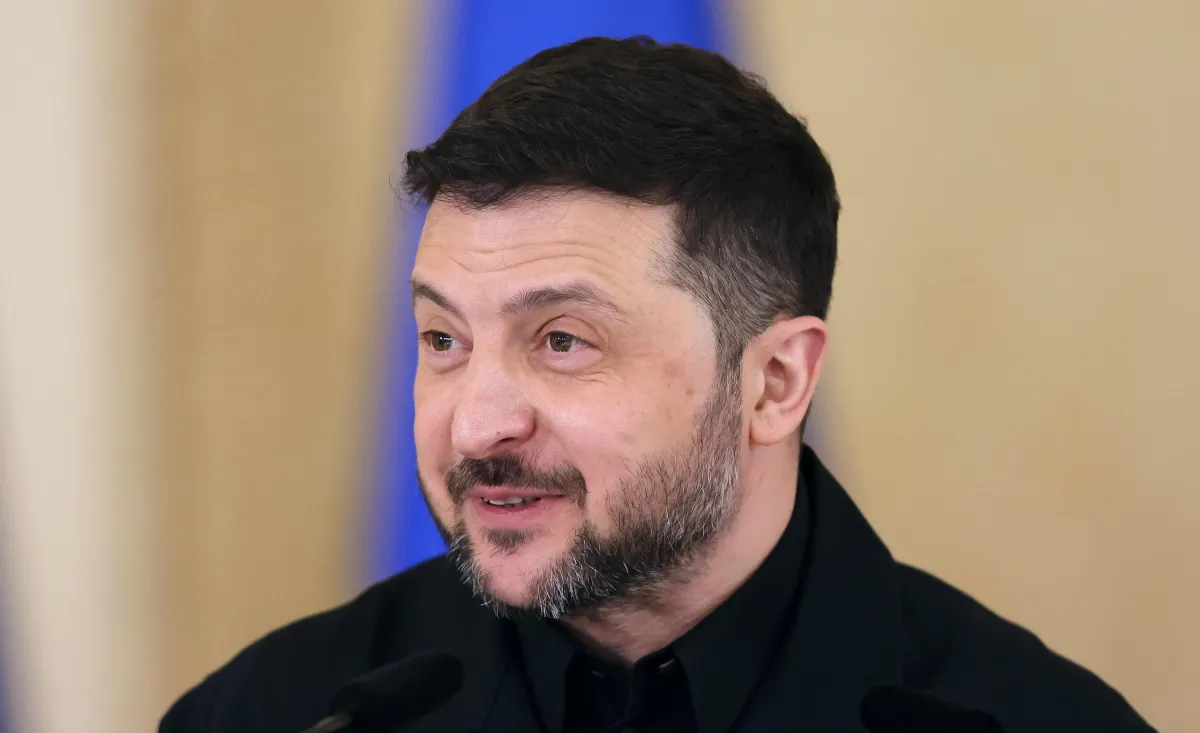 Zelensky nel tour dei paesi del Golfo: chiusi accordi con Arabia Saudita, Emirati Arabi Uniti e Qatar