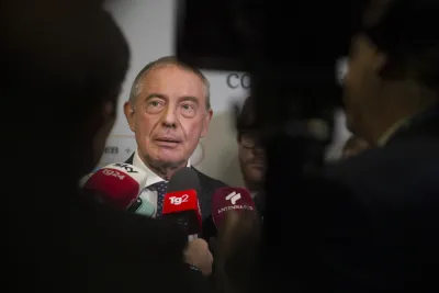 Urso annuncia l’accordo con la Nasa per la corsa alla Luna. Il ministro negli Usa dopo giorni tesi