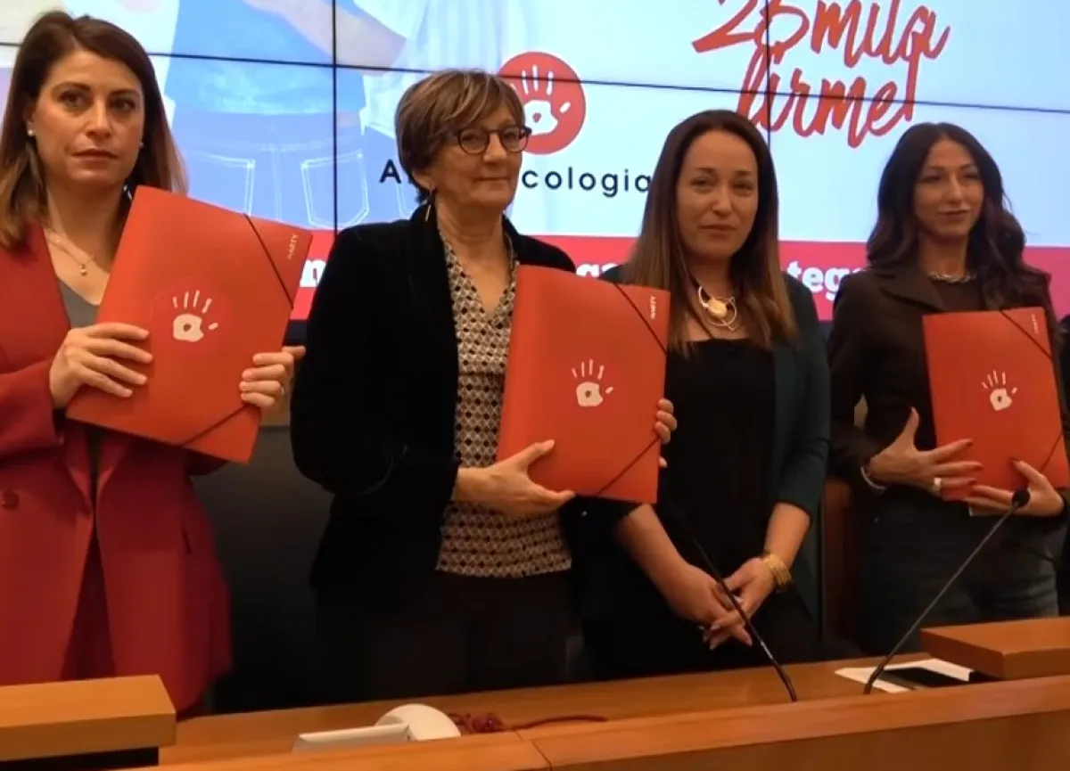 Educazione sessuo-affettiva nelle scuole: presentata in Senato petizione popolare