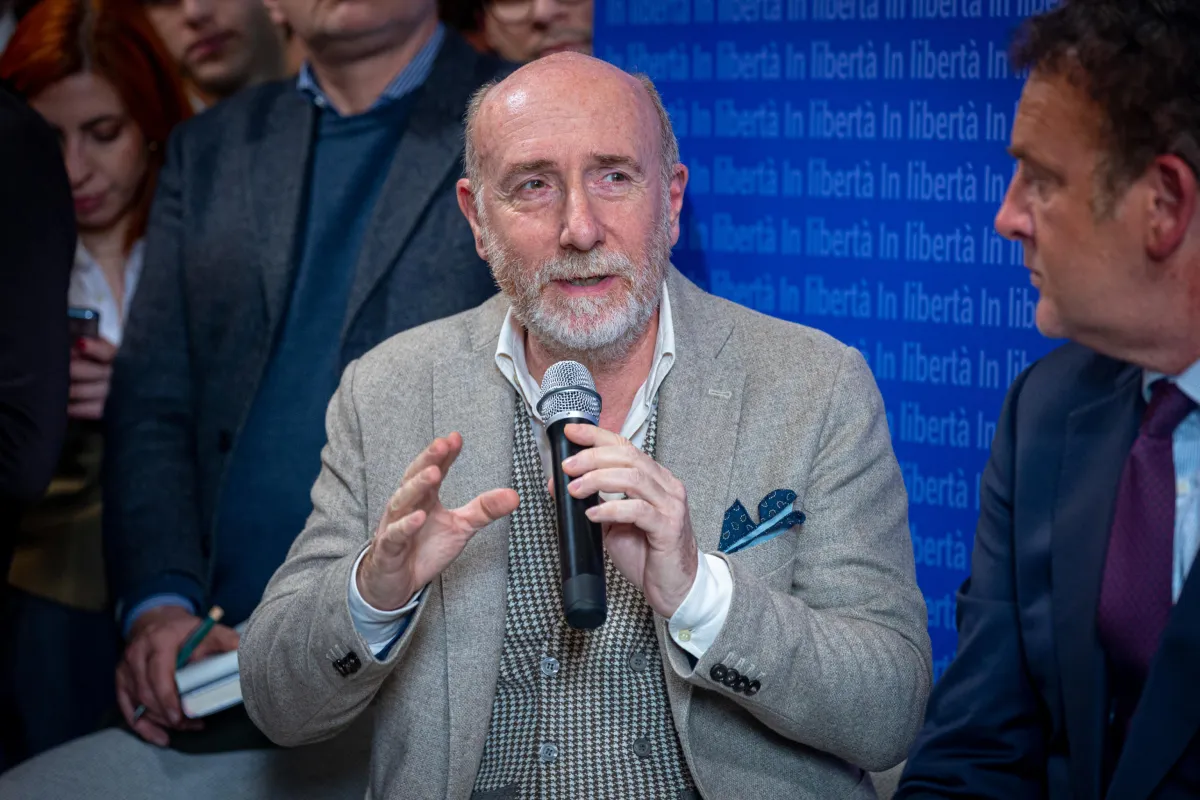 Chi è Roberto Arditti, l'ex direttore del Tempo in fin di vita 