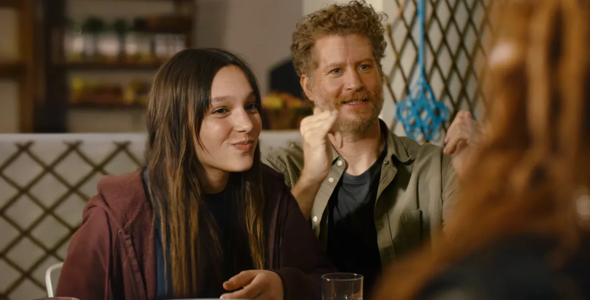 Atlantide di Sarah Toscano: testo e significato della colonna sonora di "Non abbiam bisogno di parole"