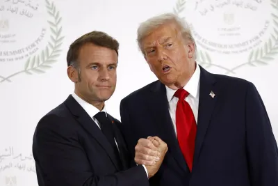 La frecciata di Trump a Macron: cosa ha detto il tycoon sul presidente e sua moglie Brigitte. Non tarda ad arrivare la risposta del leader francese