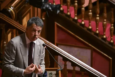 Attacco hacker agli Uffizi, Renzi incalza Giuli: “Se ne è accorto o stava suonando il flauto?”