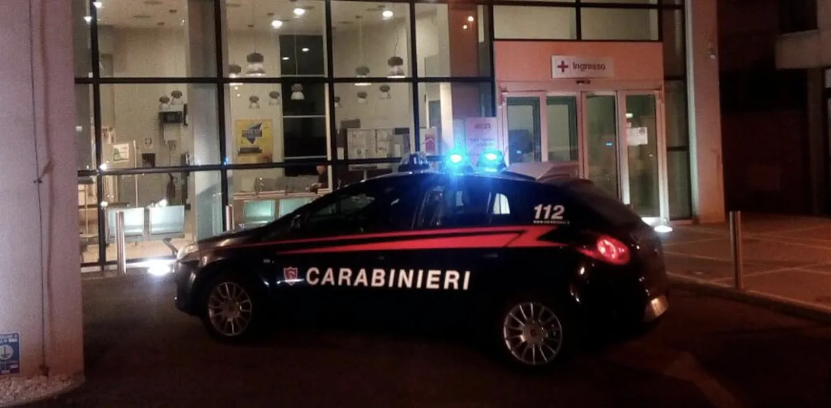 Shock a Verona, aggredisce la vicina con un martello: arrestata 63enne per tentato omicidio