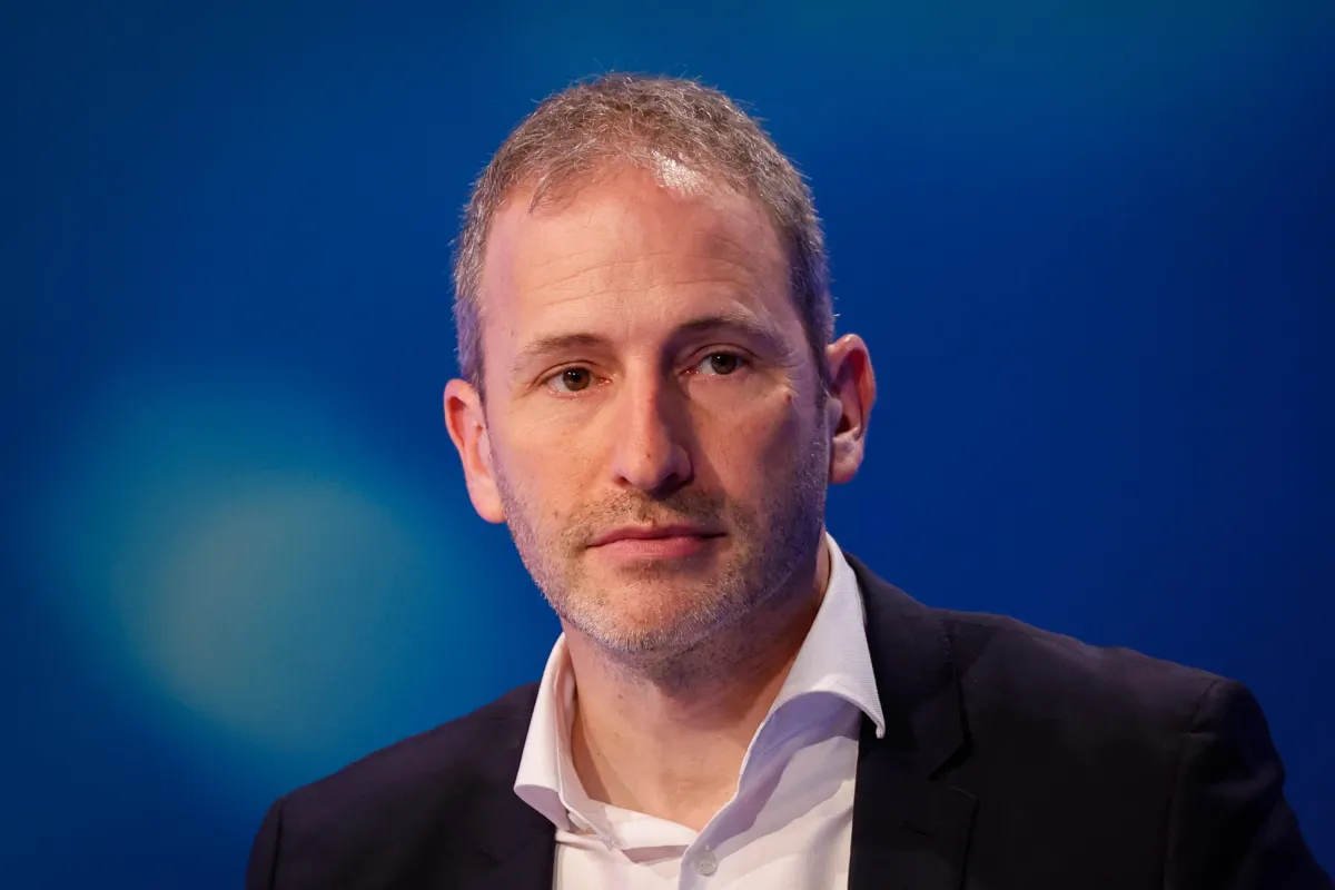 Caos M5s, perchè anche Casaleggio chiede a Conte di restituire il simbolo a Grillo: "Un'avventura che non esiste più"