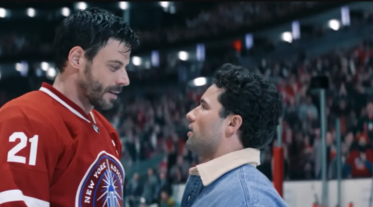Heated Rivalry stagione 2: Robbie G.K. anticipa il futuro di Scott e Kip nella serie queer hockey