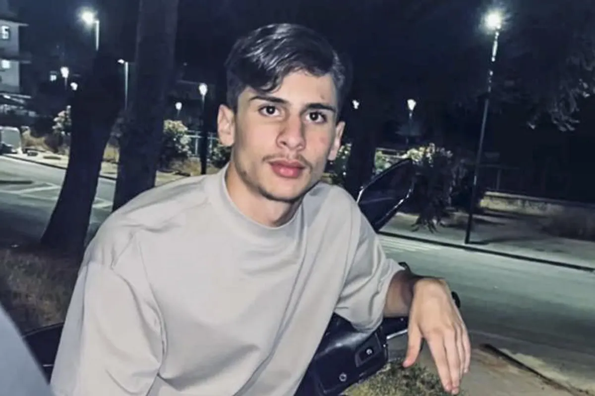 Napoli, omicidio Ascione: si consegna il killer, legato al clan De Micco. Fermato anche un minorenne