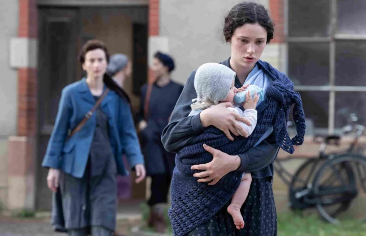 "Lo sguardo di Emma": esordio cinematografico per la regista svizzera Marie-Elsa Sgualdo