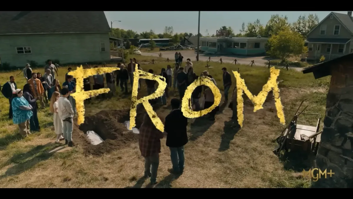 Chi è l'Uomo in Giallo? Le teorie su "From" stagione 4