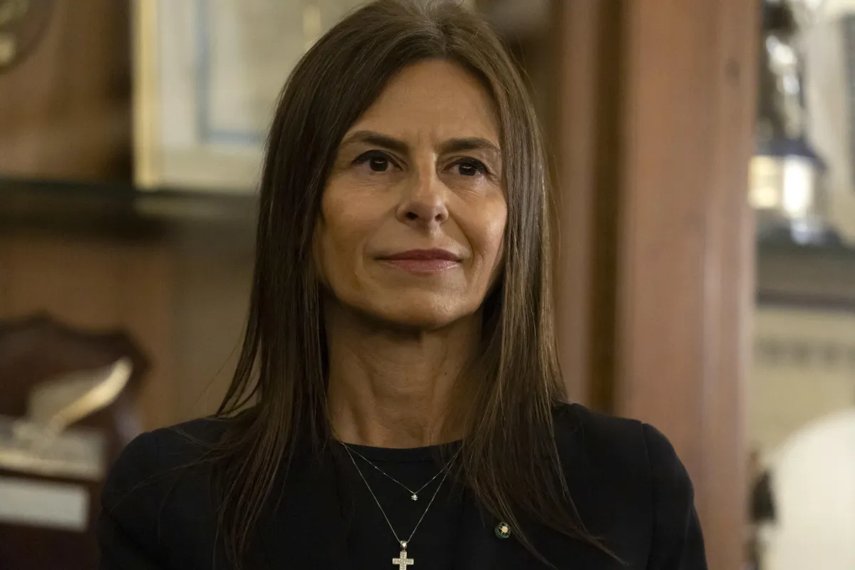 Chi è Giuseppina Di Foggia, la super manager che pretende 7,3 milioni di buonuscita da Terna (facendo incavolare Meloni e Giorgetti)