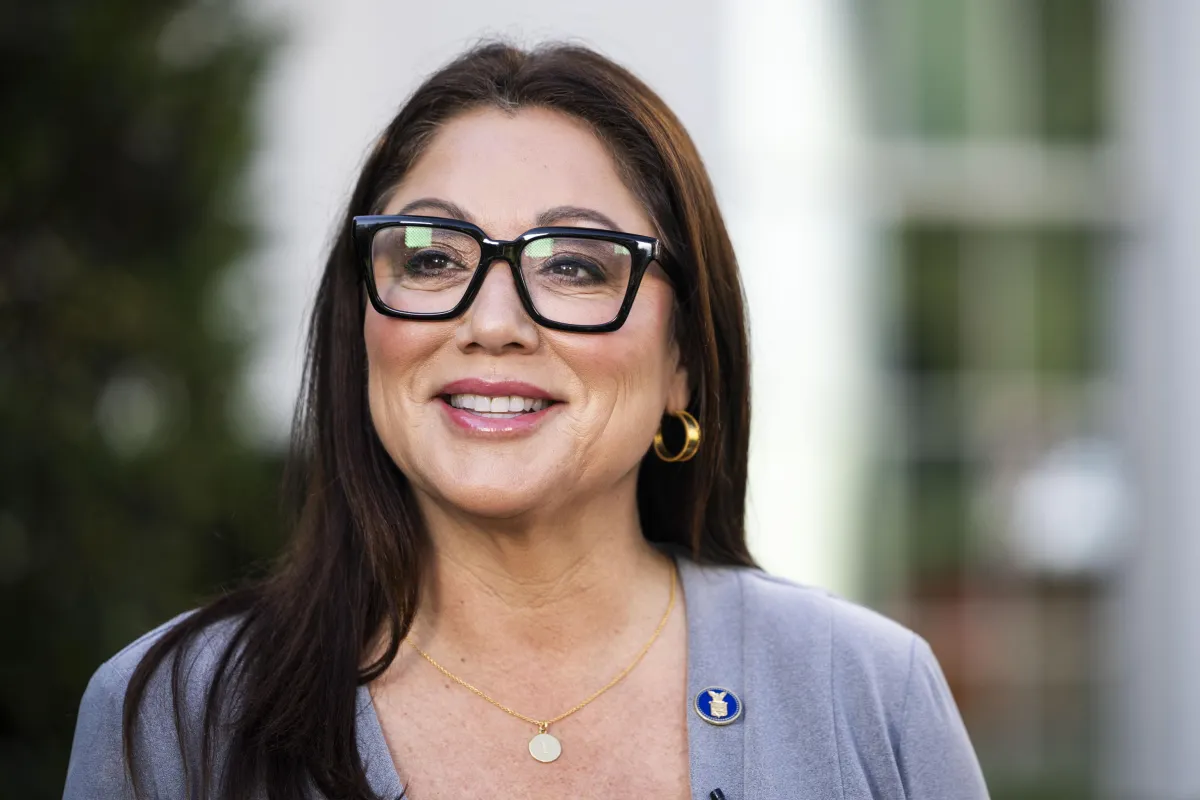 USA, un altro addio nel governo Trump: si dimette la segretaria al Lavoro Lori Chavez-DeRemer