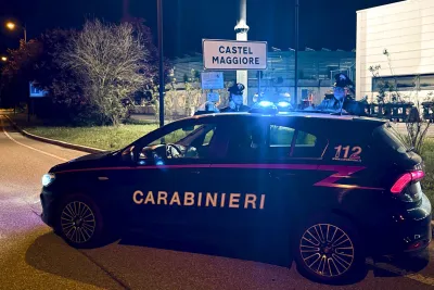 Bologna, Mauro Zaccarini uccide la moglie Adriana Mazzanti e si toglie la vita: l'allarme del figlio