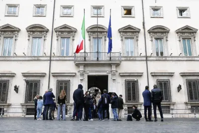 L'Eurostat gela l’Italia e accende lo scontro in Parlamento: “Autogol del governo”, “opposizioni tifano contro il Paese”