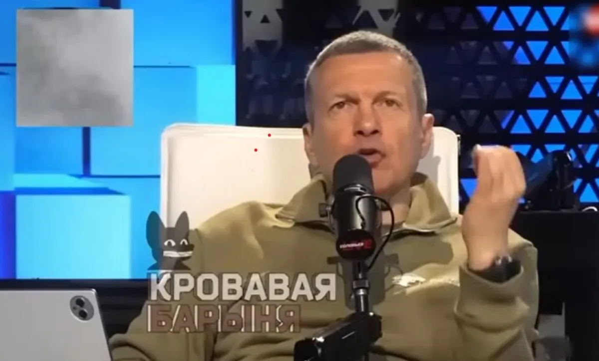 Sallusti punge: "Solovyev? Il Travaglio di Mosca che ha commesso un fallo di frustazione"