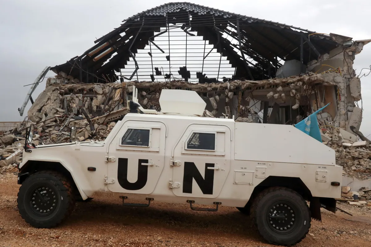 Libano, morto un secondo soldato francese UNIFIL: l'annuncio del presidente Macron