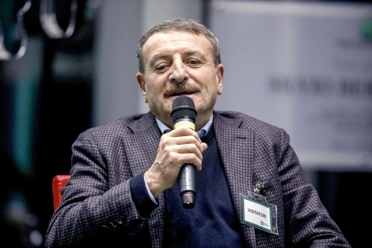 Giacomo del trio con Aldo e Giovanni ha rischiato di morire per la politica: pistola alla tempia, cosa è successo