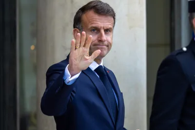 Emmanuel Macron prepara l’uscita di scena: annuncia il ritiro dalla vita politica nel 2027