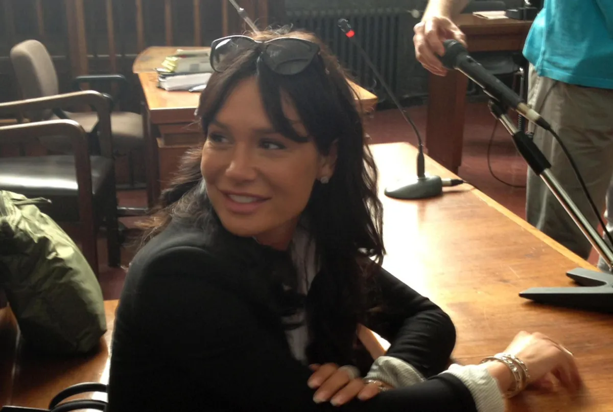 Cosa faceva Nicole Minetti nella villa di Cipriani in Uruguay? Il Fatto torna alla carica: "Giro di sesso a pagamento"