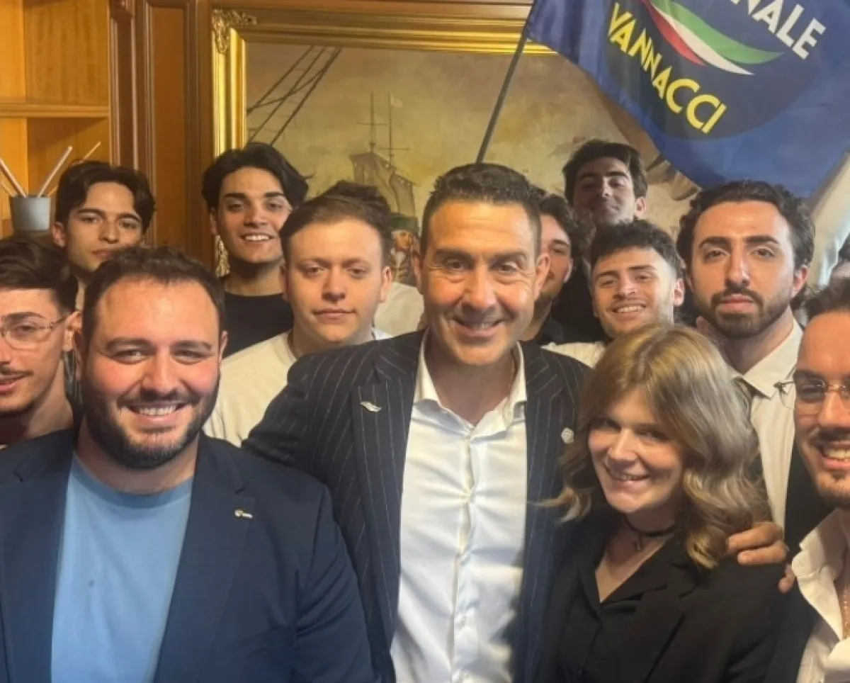 Come ha trascorso il 25 Aprile il Generale Vannacci? Ecco a chi ha augurato "buon San Marco"