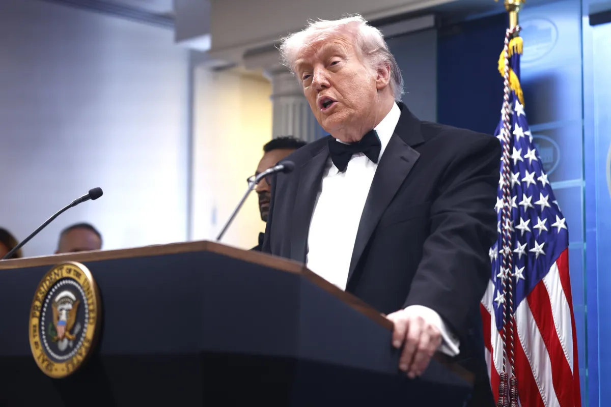 Attentato a Trump, spari alla cena dei corrispondenti della Casa Bianca: le reazioni della politica internazionale