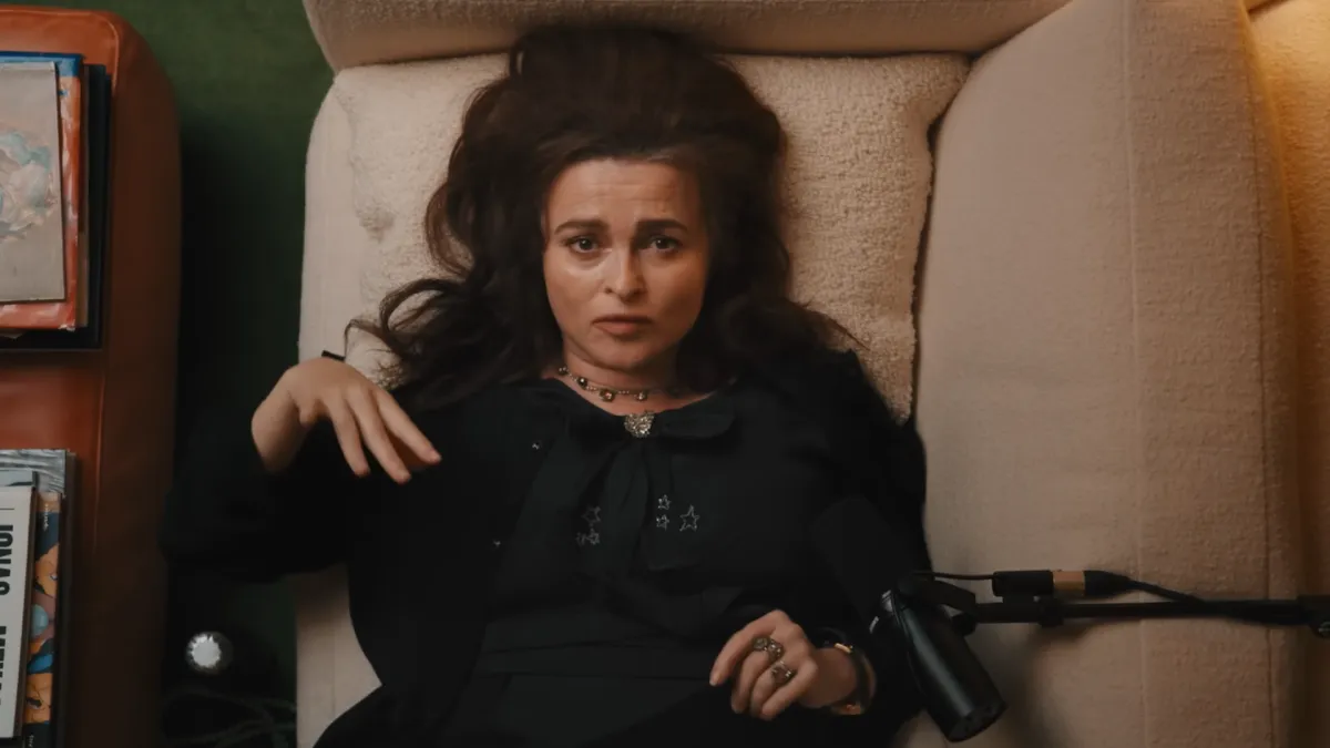 Helena Bonham Carter fuori da "White Lotus 4": il ruolo, cosa non ha funzionato e cosa accadrà adesso