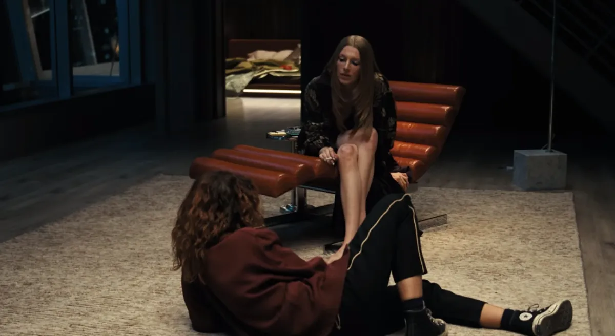 "Euphoria 3" che lavoro fa Jules? La verità dietro il "lato glamour" del sex work