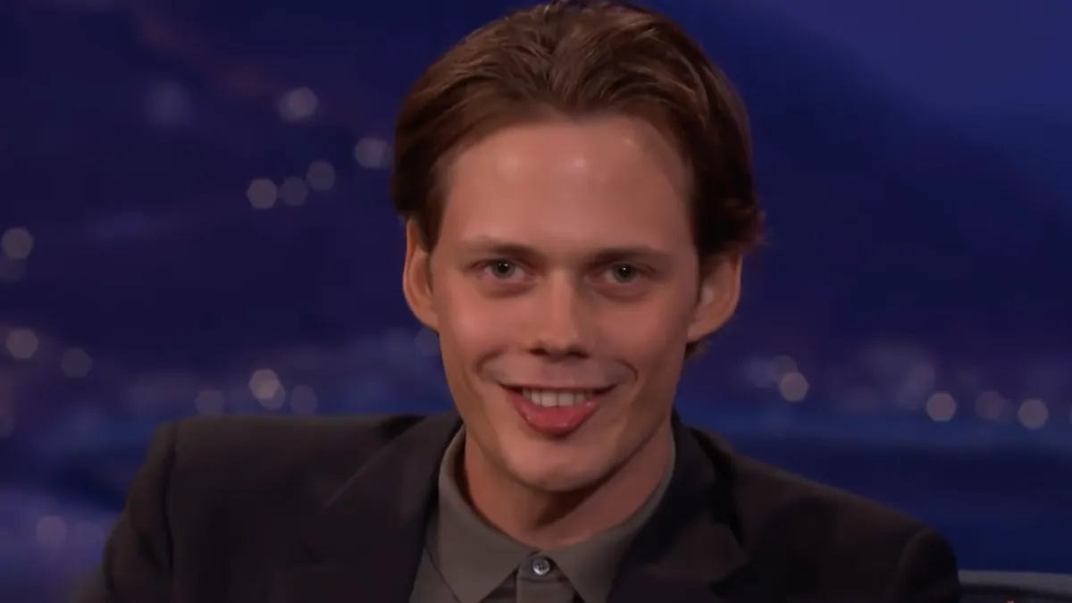 Bill Skarsgård vuole essere Joker: cos'ha detto l'attore e perché è perfetto
